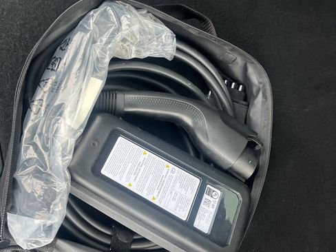 Used 2024 Lincoln Corsair Grand Touring image 24