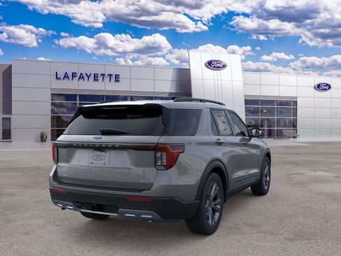 New 2026 Ford Explorer Active AWD/4WD image 8