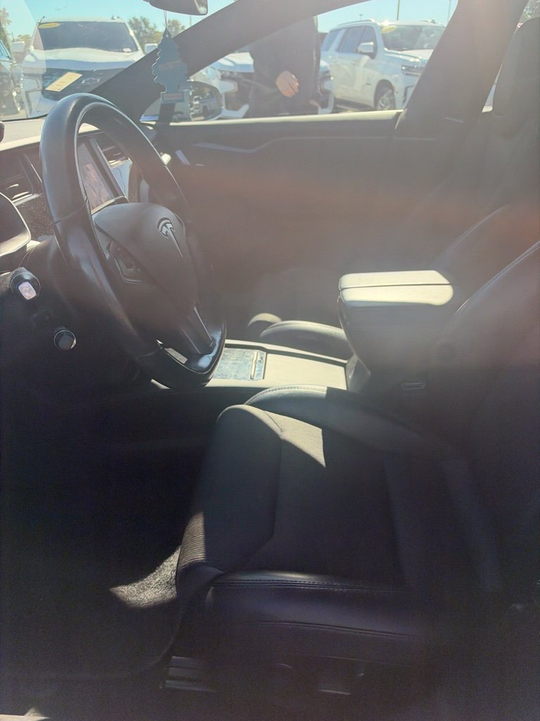 Used 2018 Tesla Model S 75D AWD/4WD image 4