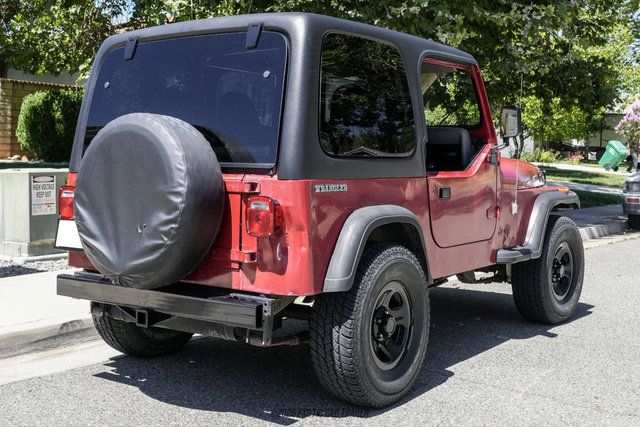 Used 1988 Jeep Wrangler 4WD image 8