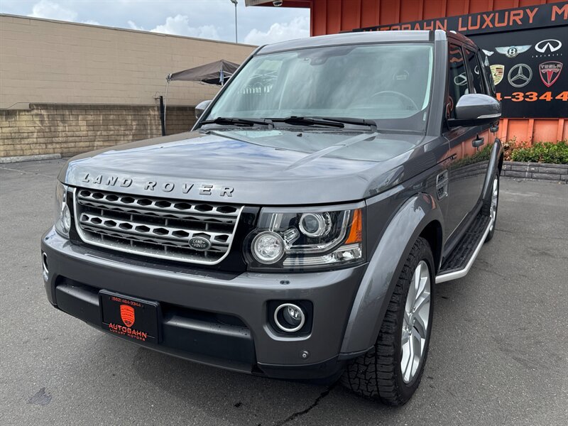 Used 2016 Land Rover LR4 HSE Silver Edition AWD/4WD image 9