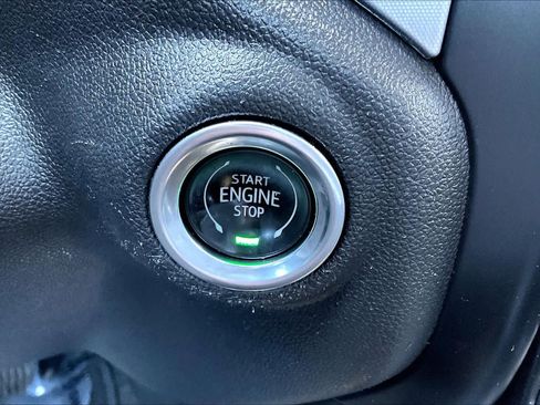 Used 2020 GMC Sierra 1500 SLT w/ SLT Premium Plus Package image 34