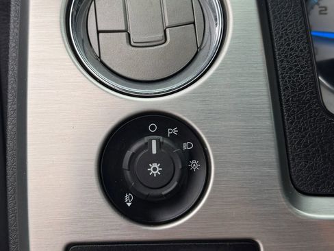 Used 2013 Ford F150 Platinum AWD/4WD image 16