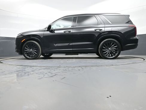 Used 2024 Hyundai Palisade Calligraphy image 35