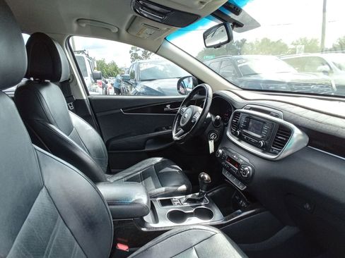 Used 2016 Kia Sorento EX FWD image 18