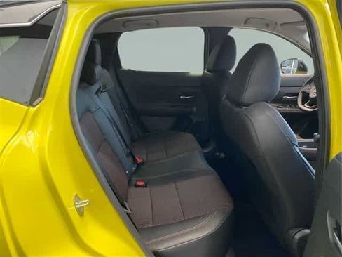 New 2025 Nissan Kicks SR image 48