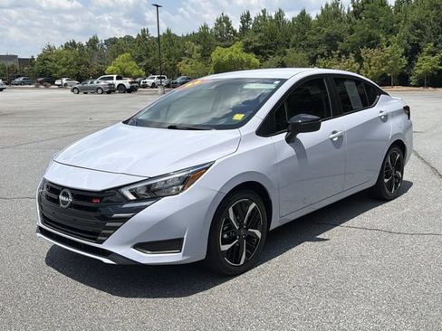 Certified 2025 Nissan Versa SR w/ Trunk Package FWD image 3