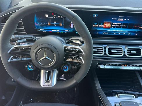 New 2026 Mercedes-Benz GLS 63 AMG 4MATIC image 27