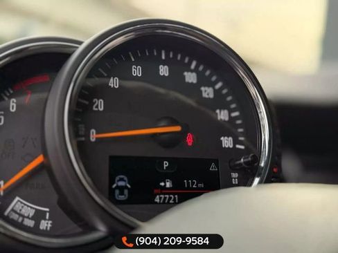 Used 2017 MINI Cooper 2-Door Hardtop image 16