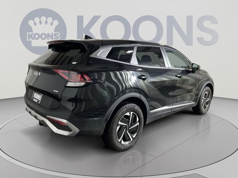 Used 2023 Kia Sportage LX AWD/4WD image 16