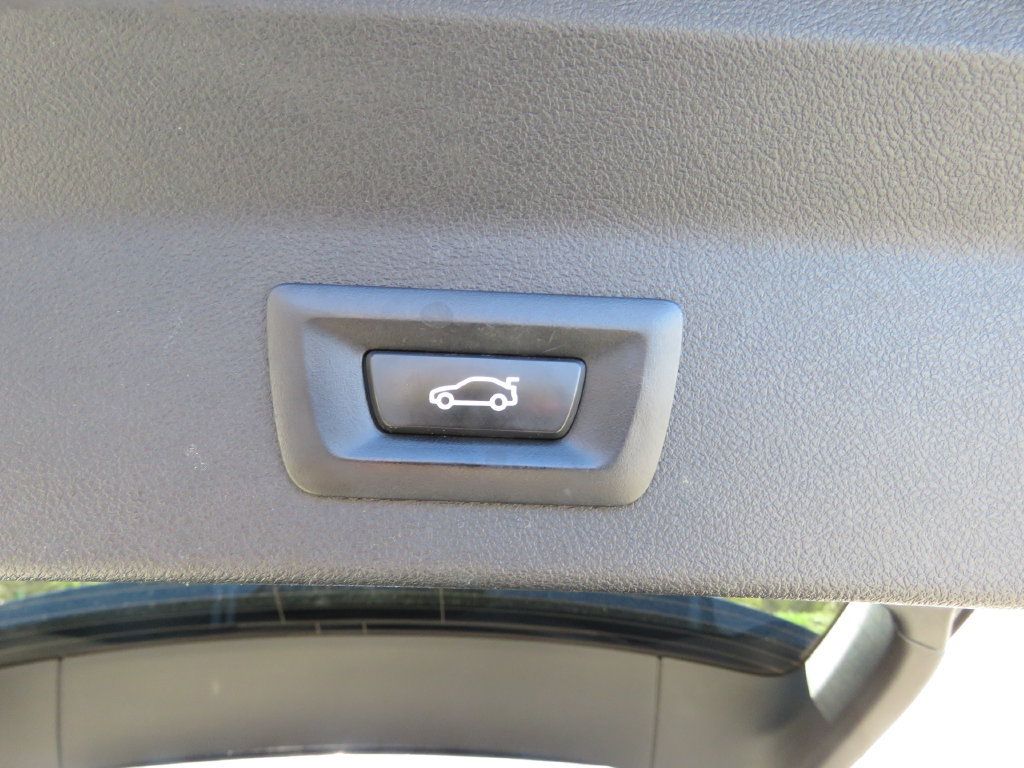 Used 2022 BMW X3 xDrive30i AWD/4WD image 18