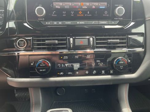Used 2024 Nissan Pathfinder Rock Creek AWD/4WD image 18