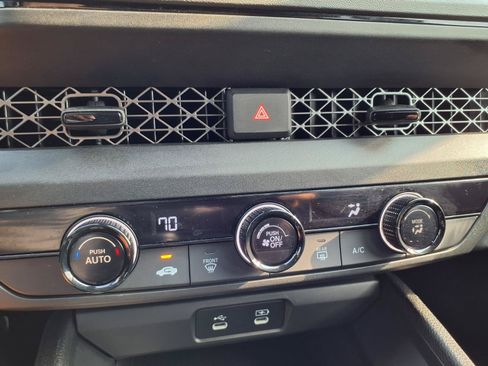 Certified 2023 Honda Accord LX image 7