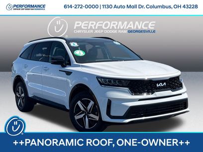 Used 2023 Kia Sorento S w/ Panoramic Sunroof Package