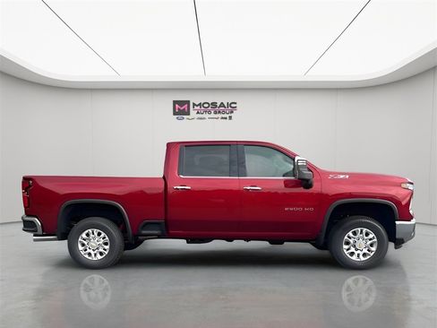 New 2025 Chevrolet Silverado 2500 LTZ w/ LTZ Convenience Package image 8
