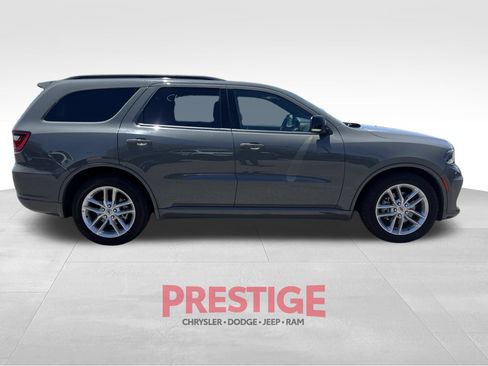 Used 2024 Dodge Durango GT RWD image 7