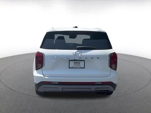 Used 2025 Hyundai Palisade SEL FWD image 11
