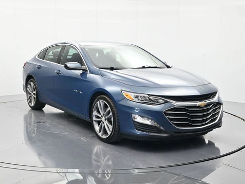 Used 2024 Chevrolet Malibu LT FWD image 3