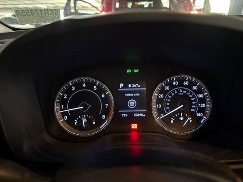 Used 2022 Hyundai Venue Limited w/ Cargo Package FWD image 7