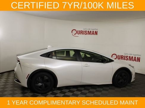 Used 2023 Toyota Prius LE FWD image 8