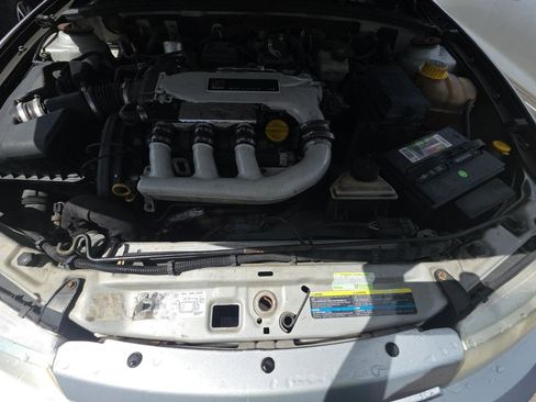 Used 2002 Saturn L-Series LW300 w/ Premium Pkg image 17