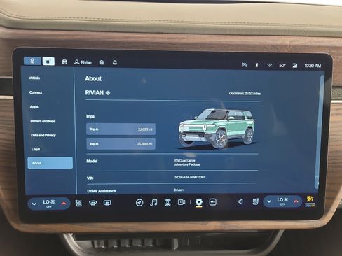 Used 2024 Rivian R1S Adventure image 29