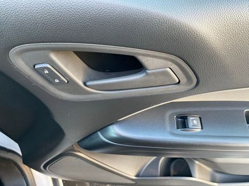 Used 2022 Chevrolet Colorado W/T image 10