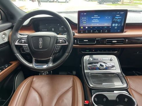Certified 2023 Lincoln Nautilus Reserve AWD/4WD image 18