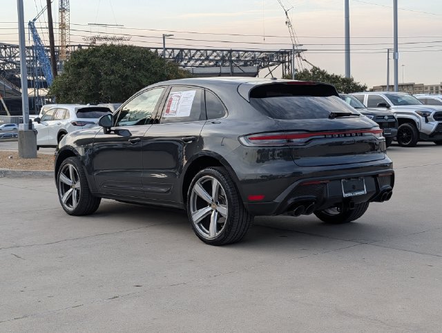 Used 2025 Porsche Macan Turbo AWD/4WD image 10