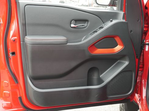 Certified 2024 Nissan Frontier PRO-4X w/ Pro Convenience Package image 35