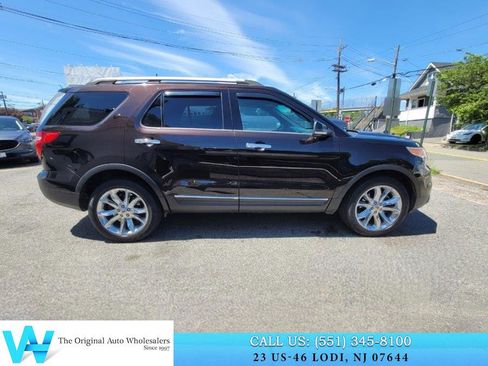 Used 2013 Ford Explorer XLT AWD/4WD image 7