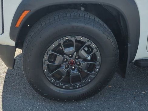 Used 2023 Nissan Frontier Pro-X w/ Pro-X Premium Package RWD image 10