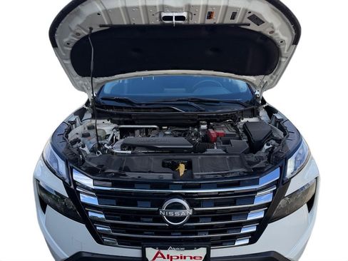 Certified 2024 Nissan Rogue S image 18