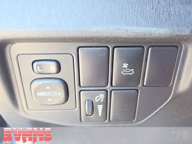 Used 2015 Toyota Prius Three w/ Solar Roof Package FWD image 17