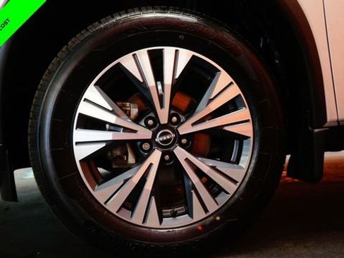 Certified 2023 Nissan Rogue SV AWD/4WD image 73