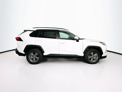 Used 2025 Toyota RAV4 XLE FWD image 10