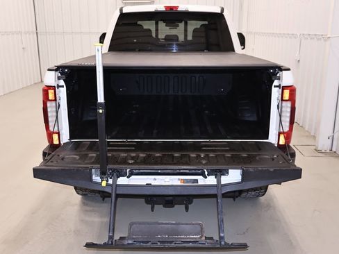 Certified 2017 Ford F350 King Ranch w/ King Ranch Ultimate Package AWD/4WD image 45