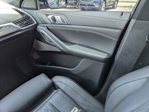 Used 2022 BMW X6 M50i w/ Executive Package AWD/4WD image 18