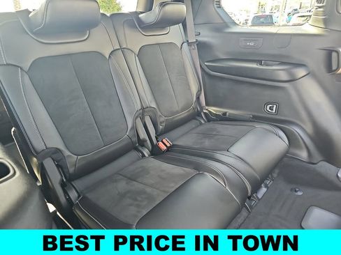 Used 2023 Jeep Grand Cherokee L Laredo AWD/4WD image 12