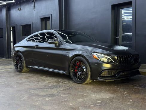 Used 2017 Mercedes-Benz C 63 AMG S image 11