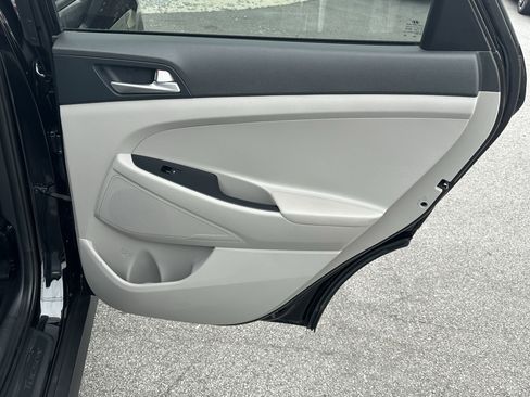 Used 2021 Hyundai Tucson Value image 18