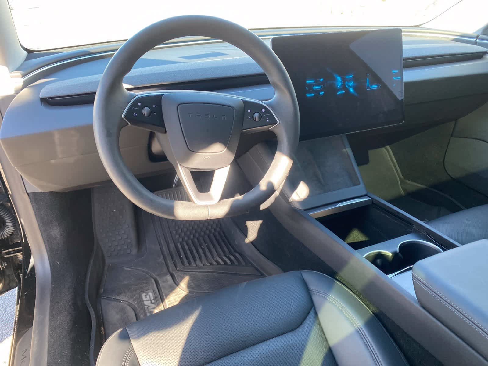Used 2024 Tesla Model 3 Standard Range RWD image 10