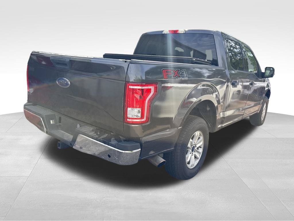 Used 2016 Ford F150 XLT AWD/4WD image 8