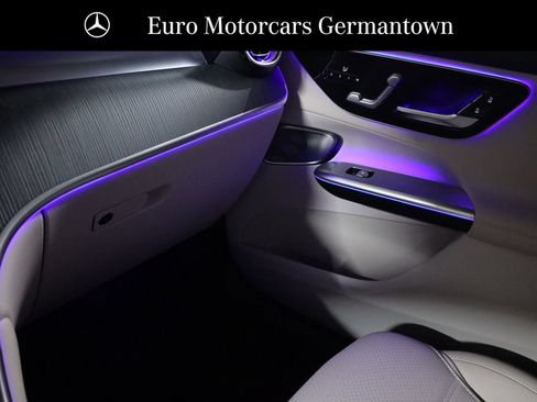 Used 2026 Mercedes-Benz GLC 300 4MATIC image 25