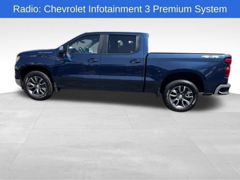 Used 2023 Chevrolet Silverado 1500 LT AWD/4WD image 8