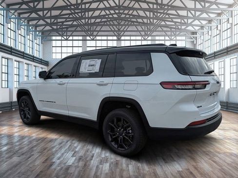 New 2025 Jeep Grand Cherokee L Limited AWD/4WD image 6
