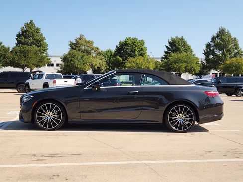 Used 2023 Mercedes-Benz E 450 Cabriolet image 3