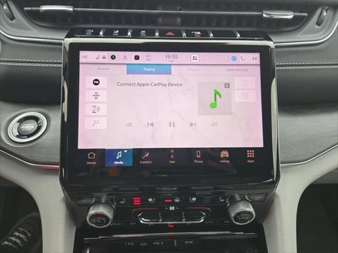 Certified 2022 Jeep Grand Cherokee L Overland w/ Luxury Tech Group IV image 16