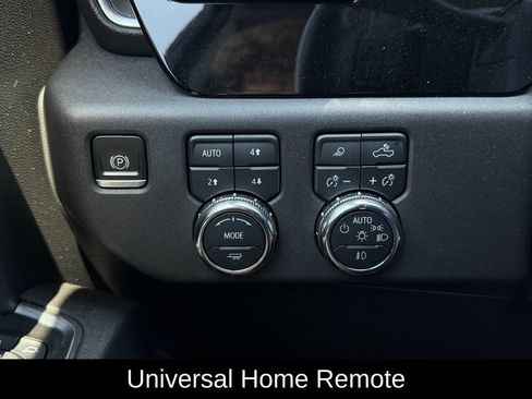Used 2023 GMC Sierra 1500 Elevation w/ Elevation Premium Package AWD/4WD image 27