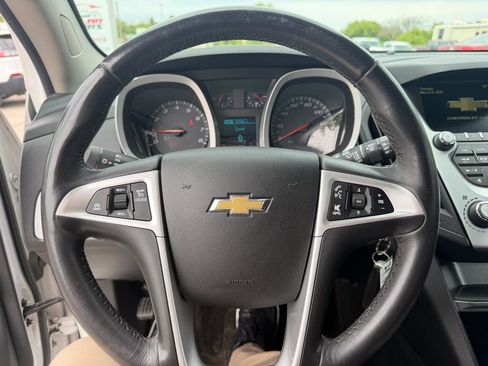Used 2017 Chevrolet Equinox LT w/ Convenience Package AWD/4WD image 29